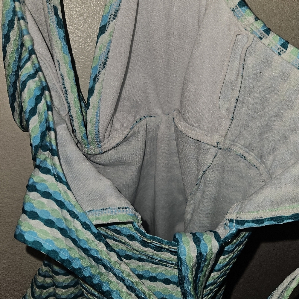Time And Tru Womans Swimsuit Size S (4-6) - Picture 8 of 10